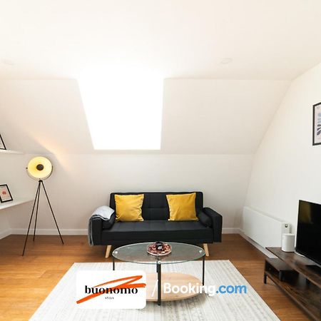 Two Bedroom Apartment At Buonomo Stays Short Lets & Serviced Accommodation Londen Buitenkant foto
