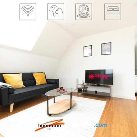 Two Bedroom Apartment At Buonomo Stays Short Lets & Serviced Accommodation Londen Buitenkant foto