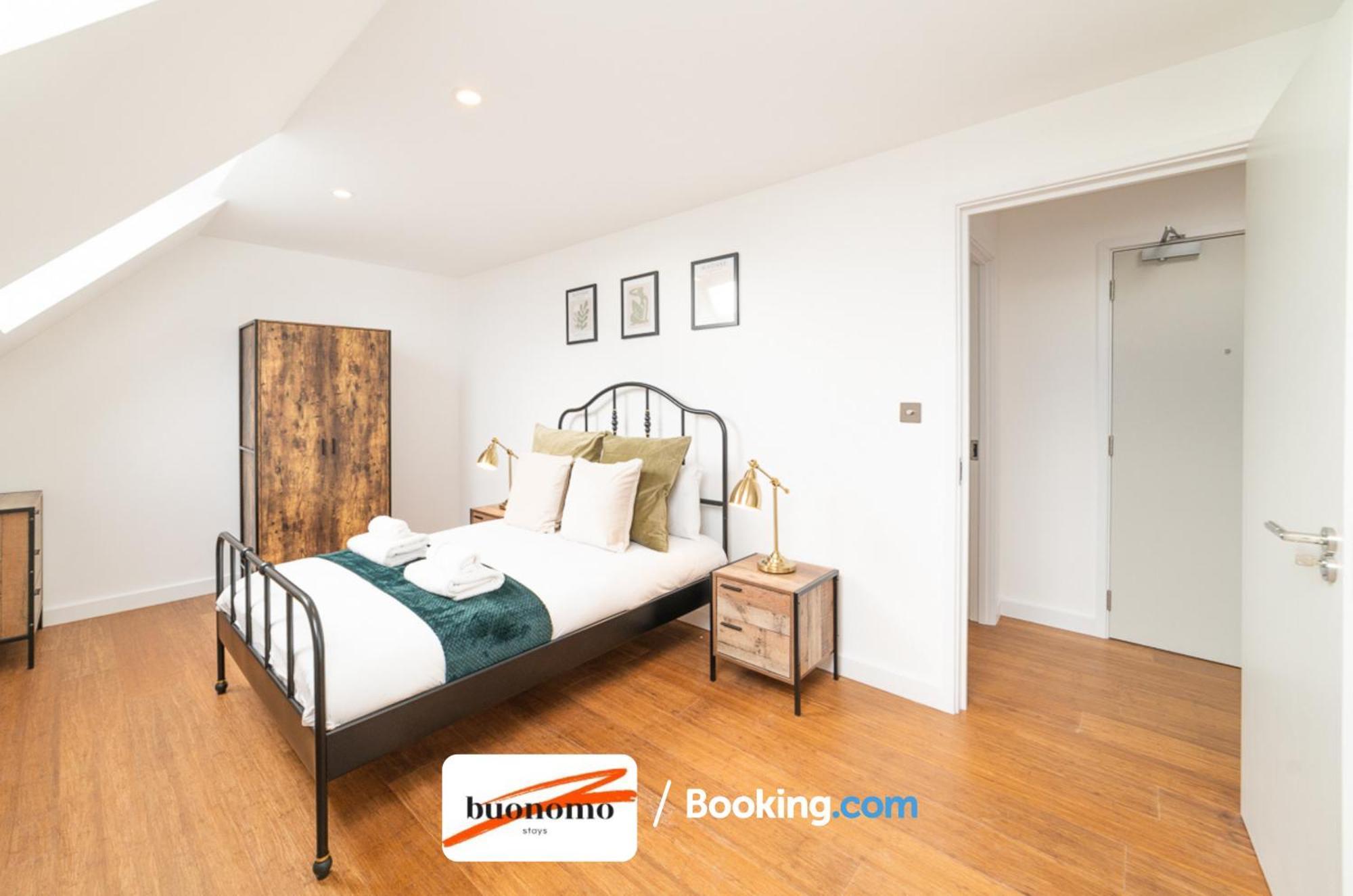 Two Bedroom Apartment At Buonomo Stays Short Lets & Serviced Accommodation Londen Buitenkant foto