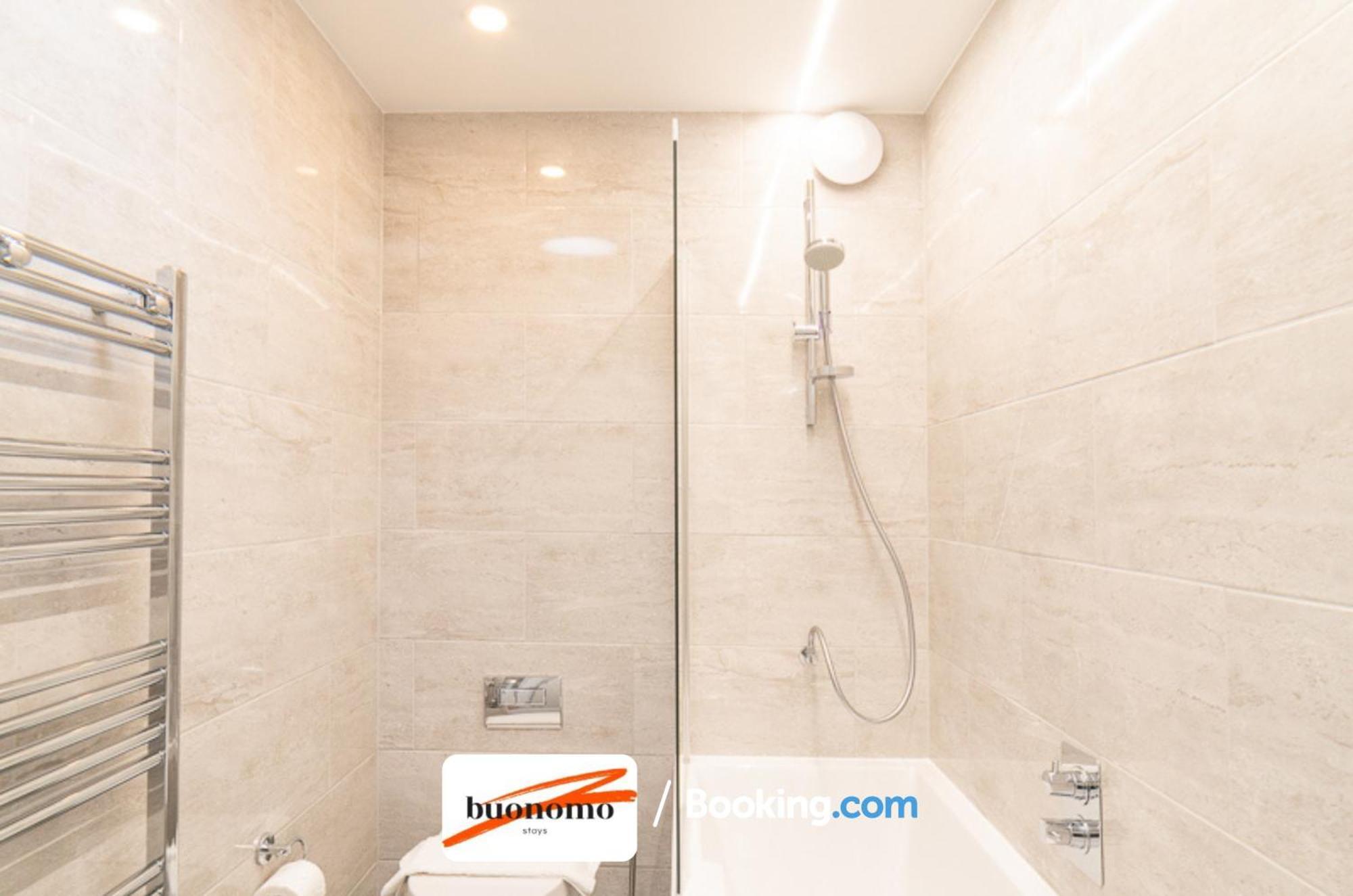 Two Bedroom Apartment At Buonomo Stays Short Lets & Serviced Accommodation Londen Buitenkant foto