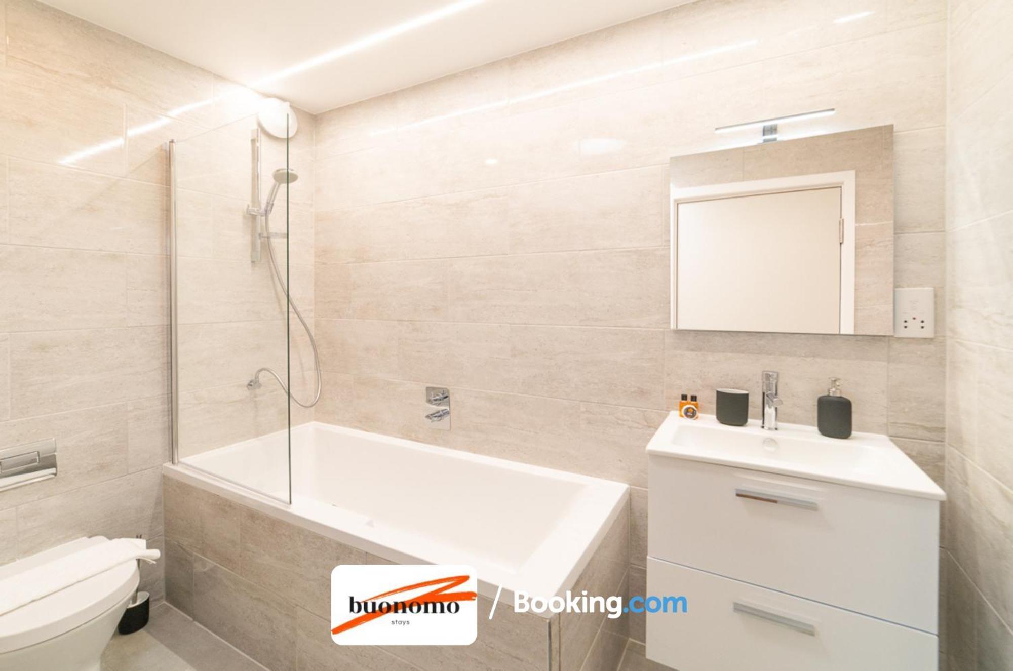 Two Bedroom Apartment At Buonomo Stays Short Lets & Serviced Accommodation Londen Buitenkant foto